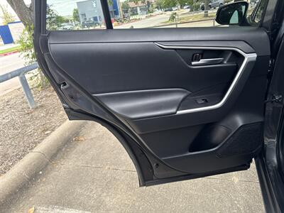 2024 Toyota RAV4 XLE   - Photo 11 - Dallas, TX 75252