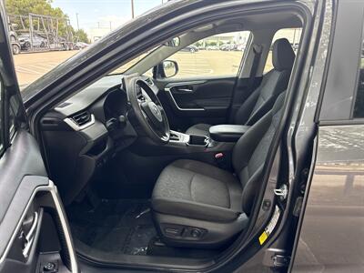 2024 Toyota RAV4 XLE   - Photo 17 - Dallas, TX 75252