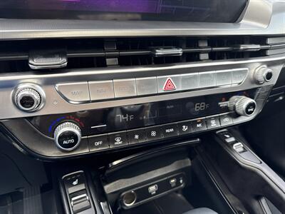 2025 Kia Telluride S   - Photo 34 - Dallas, TX 75252