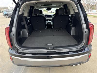 2025 Kia Telluride S   - Photo 16 - Dallas, TX 75252