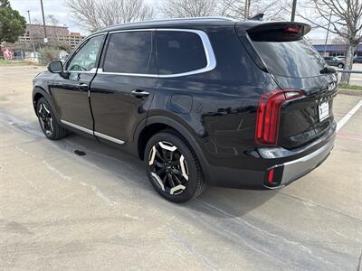 2025 Kia Telluride S   - Photo 5 - Dallas, TX 75252