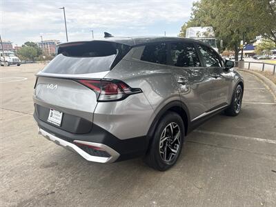 2025 Kia Sportage LX - Photo 7 - Dallas, TX 75252