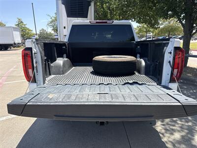 2026 GMC Sierra 1500 SLT   - Photo 18 - Dallas, TX 75252