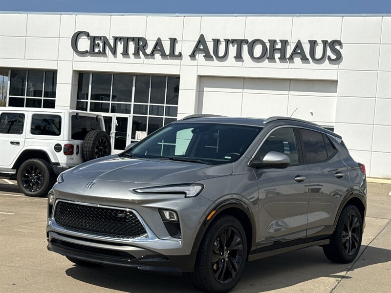2024 Buick Encore GX Sport Touring   - Photo 1 - Dallas, TX 75252