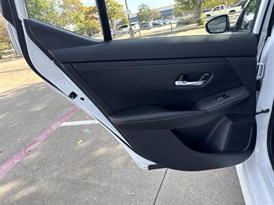 2025 Nissan Sentra SR   - Photo 12 - Dallas, TX 75252