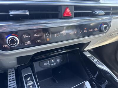 2025 Kia Sorento Plug-In Hybrid SX Prestige   - Photo 39 - Dallas, TX 75252