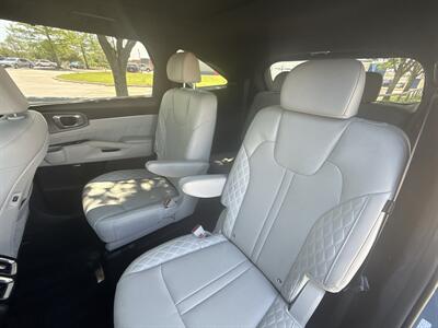 2025 Kia Sorento Plug-In Hybrid SX Prestige   - Photo 26 - Dallas, TX 75252