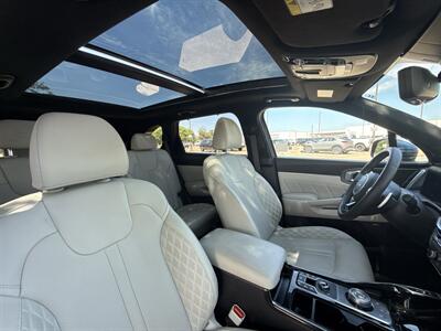2025 Kia Sorento Plug-In Hybrid SX Prestige   - Photo 30 - Dallas, TX 75252