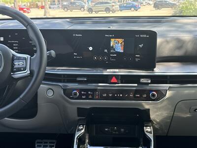 2025 Kia Sorento Plug-In Hybrid SX Prestige   - Photo 24 - Dallas, TX 75252