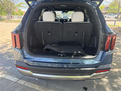2025 Kia Sorento Plug-In Hybrid SX Prestige   - Photo 15 - Dallas, TX 75252