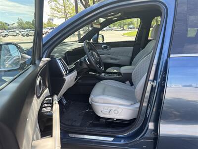 2025 Kia Sorento Plug-In Hybrid SX Prestige   - Photo 17 - Dallas, TX 75252
