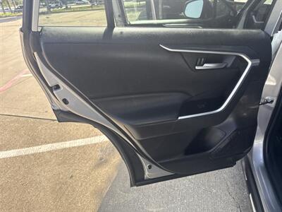 2025 Toyota RAV4 XLE   - Photo 12 - Dallas, TX 75252