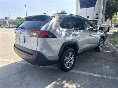 2025 Toyota RAV4 XLE   - Photo 7 - Dallas, TX 75252
