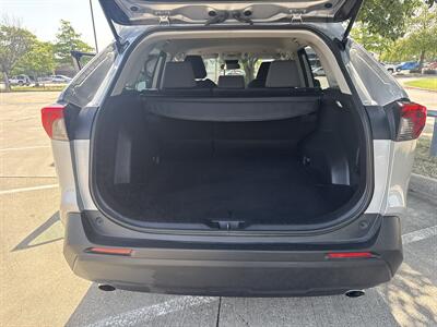 2025 Toyota RAV4 XLE   - Photo 17 - Dallas, TX 75252