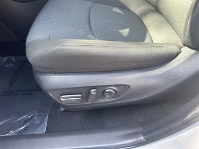 2025 Toyota RAV4 XLE   - Photo 14 - Dallas, TX 75252