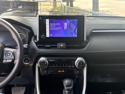 2025 Toyota RAV4 XLE   - Photo 26 - Dallas, TX 75252