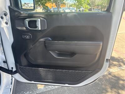 2023 Jeep Wrangler Willys 4xe   - Photo 13 - Dallas, TX 75252