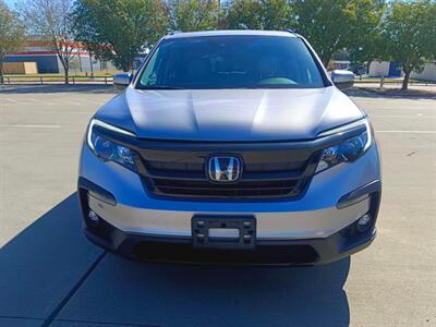 2022 Honda Pilot SE   - Photo 2 - Dallas, TX 75252