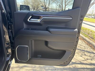 2025 GMC Sierra 1500 SLT   - Photo 9 - Dallas, TX 75252
