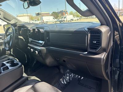 2025 GMC Sierra 1500 SLT   - Photo 16 - Dallas, TX 75252