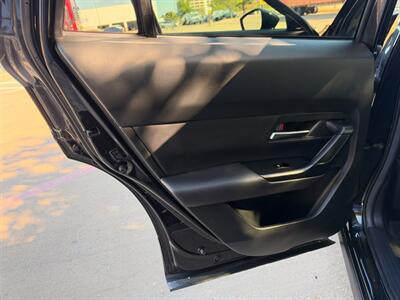 2025 Mazda CX-50 2.5 S Premium Plus   - Photo 15 - Dallas, TX 75252