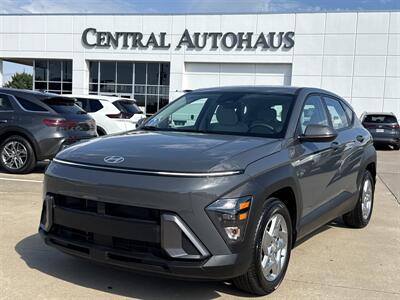 2025 Hyundai KONA SE   - Photo 1 - Dallas, TX 75252