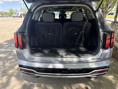 2021 Kia Sorento S   - Photo 24 - Dallas, TX 75252