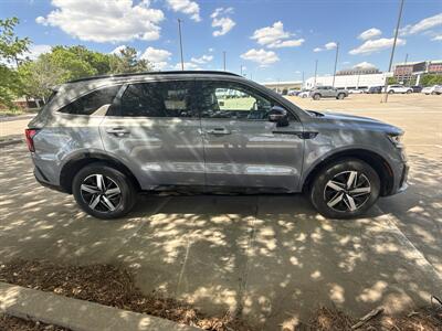 2021 Kia Sorento S   - Photo 8 - Dallas, TX 75252