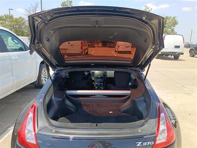 2020 Nissan 370Z   - Photo 12 - Dallas, TX 75252