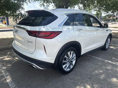 2022 INFINITI QX50 Essential   - Photo 7 - Dallas, TX 75252