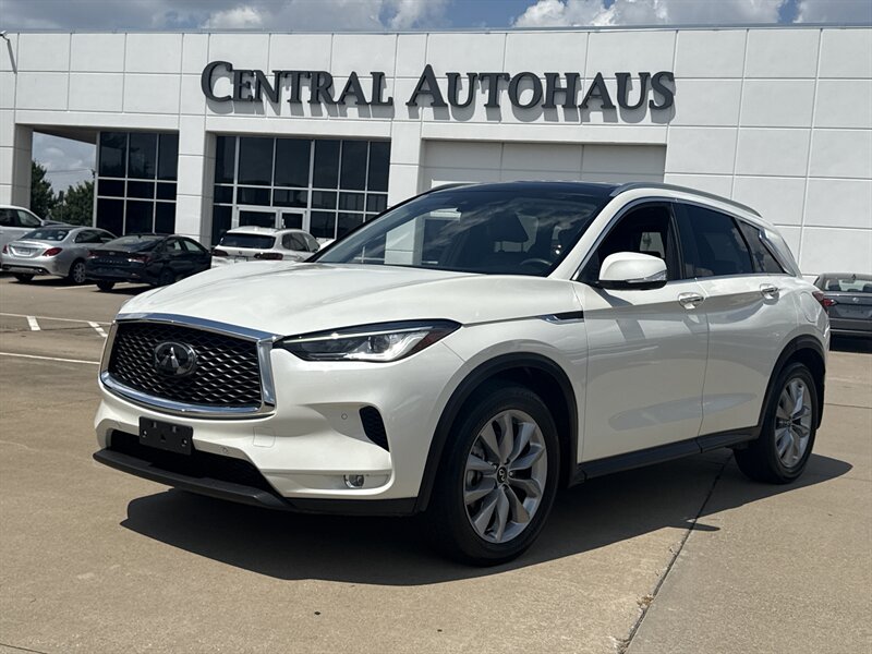 2022 INFINITI QX50 Essential - Photo 1 - Dallas, TX 75252