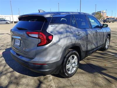 2024 GMC Terrain SLE   - Photo 7 - Dallas, TX 75252