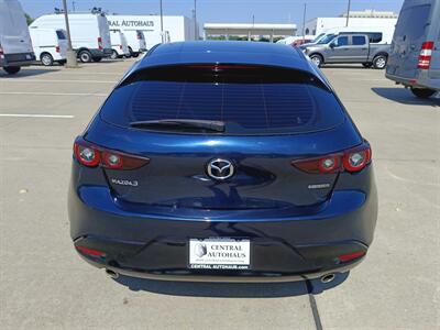 2022 Mazda Mazda3 Hatchback Preferred   - Photo 6 - Dallas, TX 75252