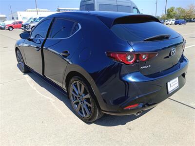 2022 Mazda Mazda3 Hatchback Preferred   - Photo 5 - Dallas, TX 75252