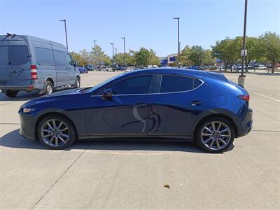 2022 Mazda Mazda3 Hatchback Preferred   - Photo 4 - Dallas, TX 75252