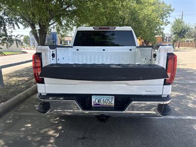 2025 GMC Sierra 1500 SLT   - Photo 15 - Dallas, TX 75252