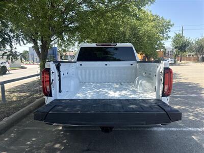 2025 GMC Sierra 1500 SLT   - Photo 17 - Dallas, TX 75252