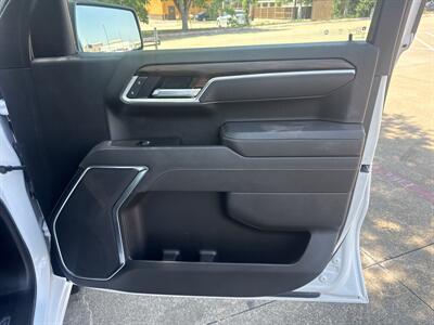 2025 GMC Sierra 1500 SLT   - Photo 14 - Dallas, TX 75252