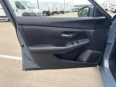 2025 Nissan Sentra SV   - Photo 10 - Dallas, TX 75252