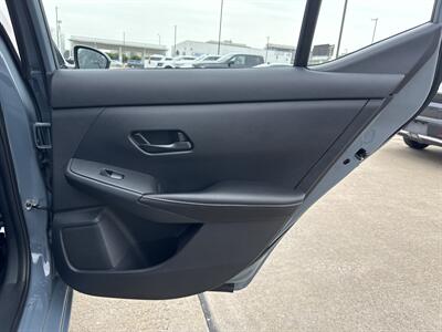 2025 Nissan Sentra SV   - Photo 11 - Dallas, TX 75252