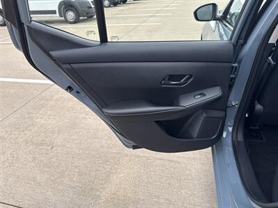 2025 Nissan Sentra SV   - Photo 12 - Dallas, TX 75252