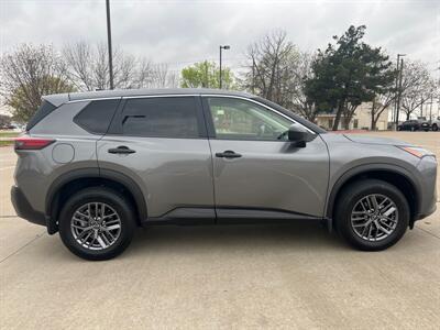 2023 Nissan Rogue S   - Photo 5 - Dallas, TX 75252