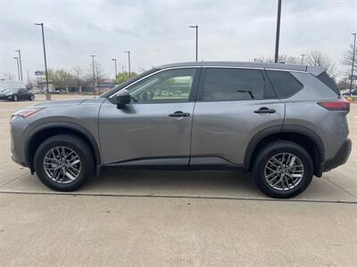 2023 Nissan Rogue S   - Photo 6 - Dallas, TX 75252