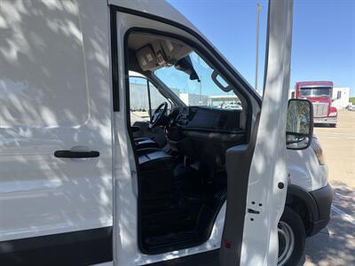 2025 Ford Transit 250  XLT - Photo 13 - Dallas, TX 75252