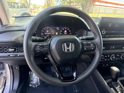 2025 Honda Accord SE   - Photo 22 - Dallas, TX 75252