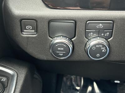 2024 GMC Sierra 1500 SLE - Photo 29 - Dallas, TX 75252