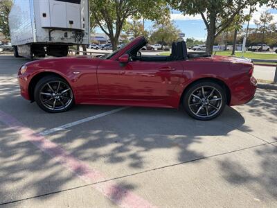 2017 FIAT 124 Spider Classica - Photo 4 - Dallas, TX 75252