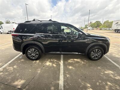 2024 Nissan Pathfinder SV - Photo 8 - Dallas, TX 75252