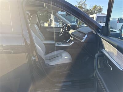 2024 Mazda CX-90 Plug-in Hybrid Premium - Photo 20 - Dallas, TX 75252