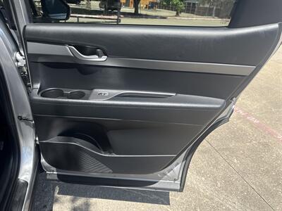 2025 Hyundai PALISADE SEL   - Photo 12 - Dallas, TX 75252